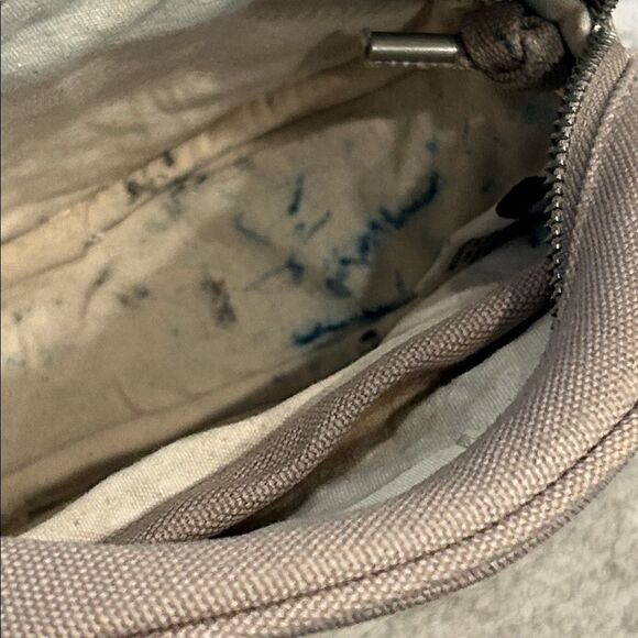 Baggu Tan Circle Crossbody Bag - Picture 5 of 7